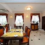 Royal Modlin ホテル 4*