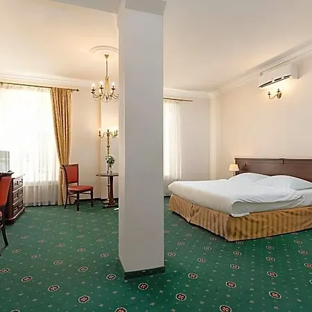 Royal Modlin Hotel