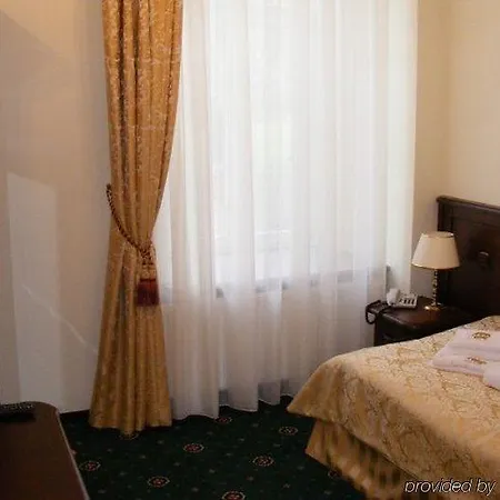 Royal Modlin Hotel 4*