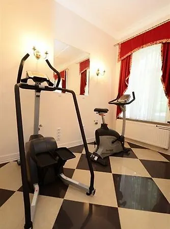 Royal Modlin 호텔 Nowy Dwór Mazowiecki