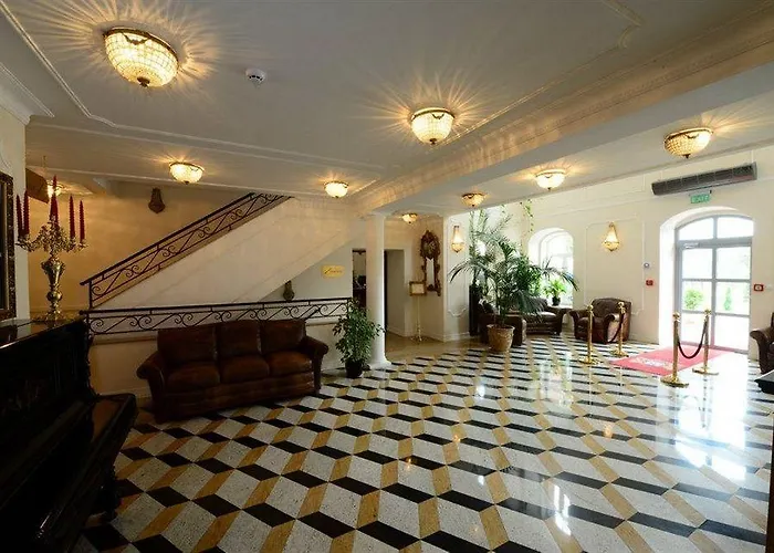 Royal Modlin Hotel 4*