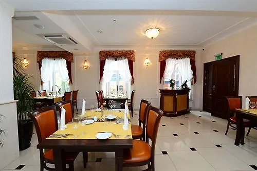 Royal Modlin Hotel 4*